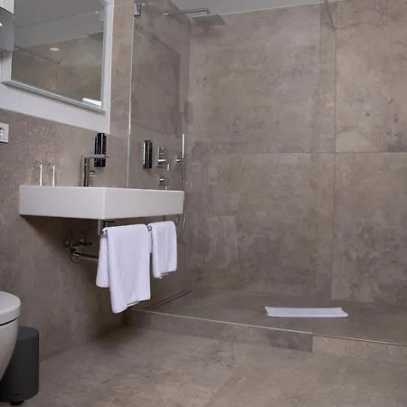 Hotel Elfbuchen 4*
