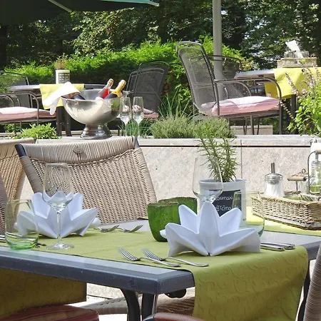 Hotel Elfbuchen 4*